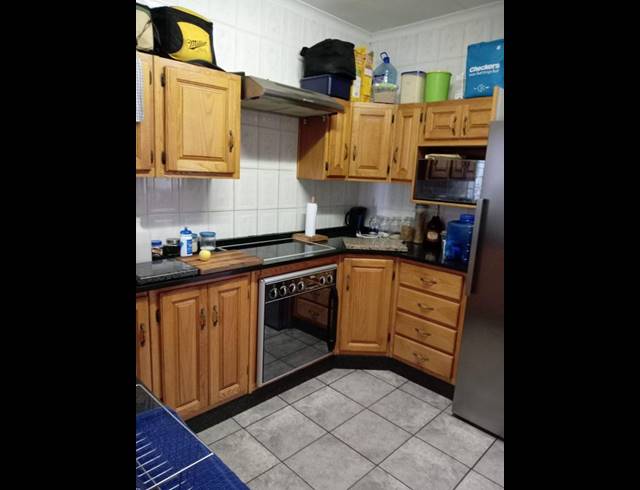 3 BEDROOM HOUSE FOR SALE IN RHODESFIELD